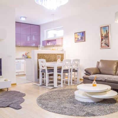 Vermietung einer hellen 3-Zimmer-Wohnung, 70 m², Belgrad, Serbien